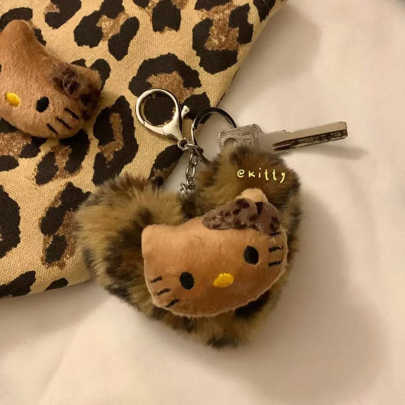Hello Kitty Retro Leopard Doll Pendant - Image 4