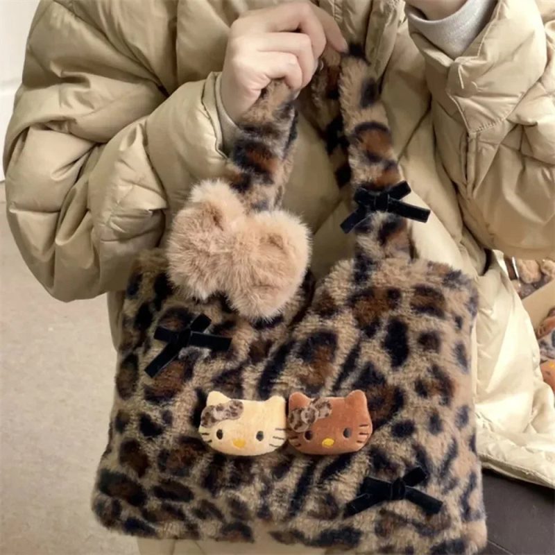 Sanrio Kawaii Hello Kitty Plush Handbag - Image 4