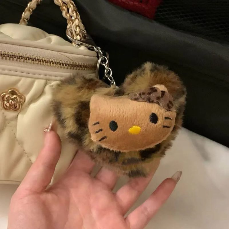 Hello Kitty Retro Leopard Doll Pendant - Image 6